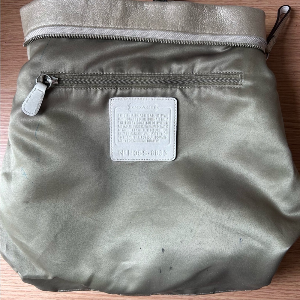 COACH VTG Shimmer Metallic Gold Soft Pleated Goat Suede Belted Hobo Shoulder Bag - Picture 8 of 10